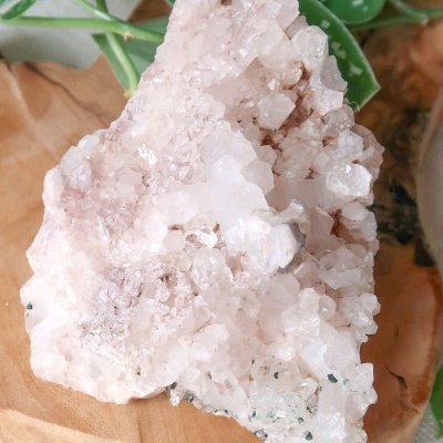 DRUSA&#x20;DE&#x20;QUARTZO&#x20;FADEN