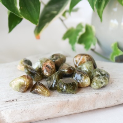 GRANADA&#x20;VERDE&#x20;ROLADA