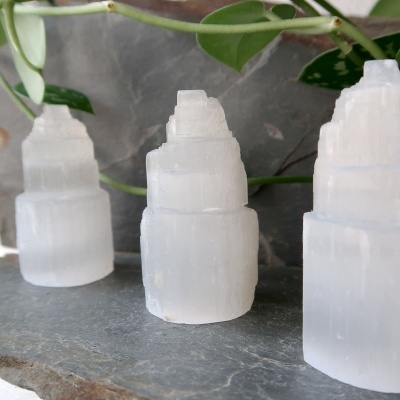 TORRE&#x20;DE&#x20;SELENITE&#x20;PEQUENA