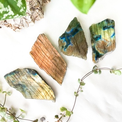 LABRADORITE FACE POLIDA