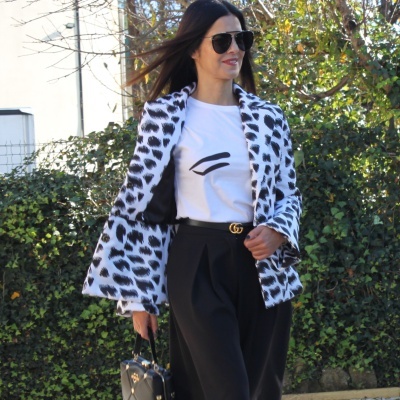 Blusão Etéreo Mancha Preto