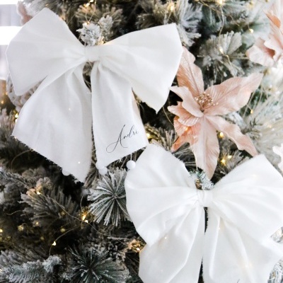 Laço em tecido com nome