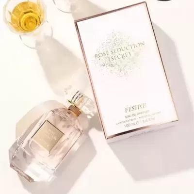 Frasco de perfume Rose Seduction Secret e sua caixa