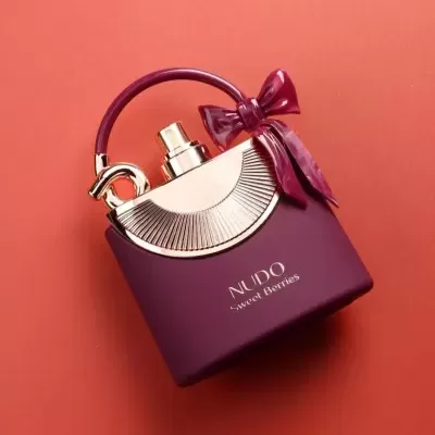 Nudo Sweet Berries Fragrance World Feminino 100ml