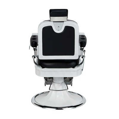 Cadeira de barbeiro branca e preta com base cromada