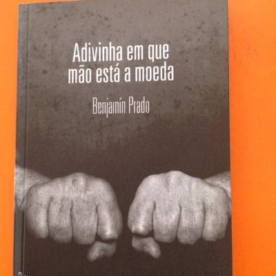 Adivinha em que mão está a moeda