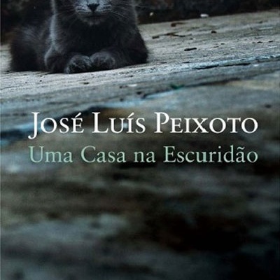 Uma Casa na Escuridão