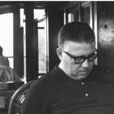 Padre Felicidade - O Oposicionista Praticante