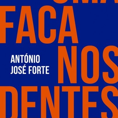 Uma Faca nos Dentes