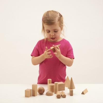 Sólidos Geométricos em Madeira