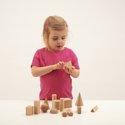 Sólidos Geométricos em Madeira