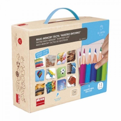 Jogo memória tátil Maxi-XL Nosso Entorno em embalagem de cartão com pega azul.