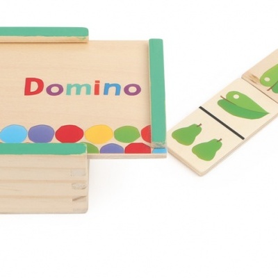 Jogo de dominó infantil em madeira com ilustrações da lagarta e frutos