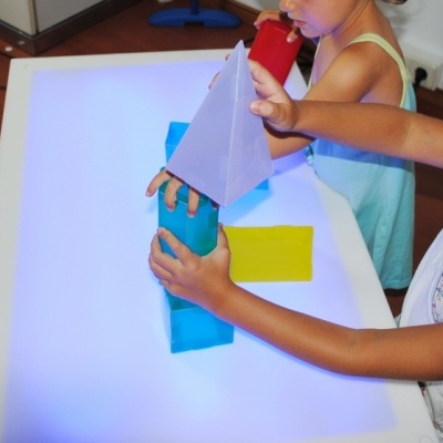 Sólidos Geométricos Translúcidos