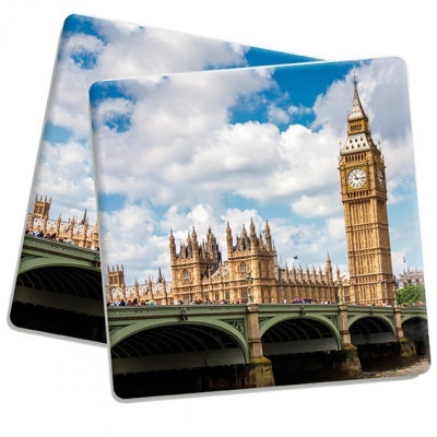 Conjunto de dois tabuleiros com imagem do Big Ben e ponte de Londres