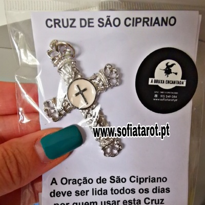 ✝️ Cruz de São Cipriano - benzida em Igreja