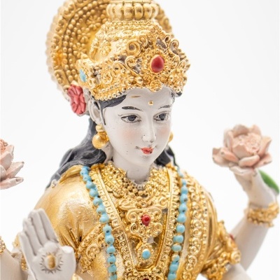Deusa : LAKSMI _ Deus da Luz, da Fortuna, da Fartura, Boa Sorte e Saúde