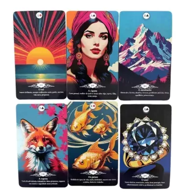 Cartas de tarot com imagens coloridas e textos em português.