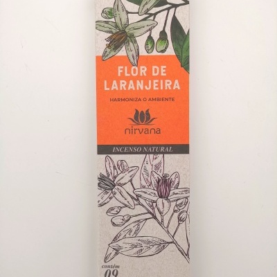 Embalagem de incenso natural Flor de Laranjeira com design floral laranja e verde