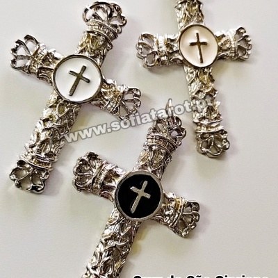 ✝️ Cruz de São Cipriano - benzida em Igreja