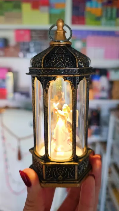 ✨🕊️ LANTERNA LED – ANJO DA GUARDA 🕊️✨