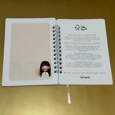 Planner semanal capa maleável "Viver é uma obra de arte. Pinte cada dia com a sua cor preferida"