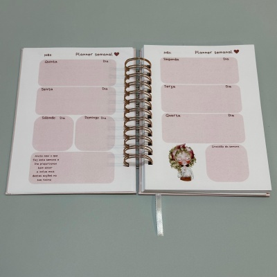 Planner semanal premium capa rígida "Cuide de si todos os dias"