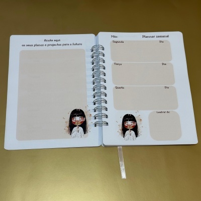 Planner semanal capa maleável "Viver é uma obra de arte. Pinte cada dia com a sua cor preferida"