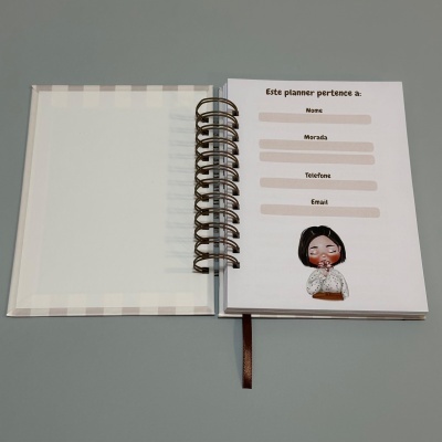 https://www.sofiarte.pt/product/planner-semanal-premium-capa-rigida-12-meses-para-ser-feliz