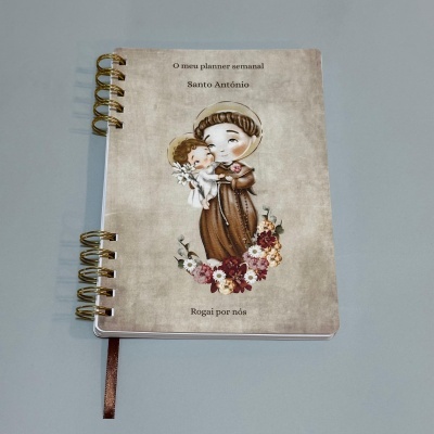 https://www.sofiarte.pt/product/planner-semanal-capa-maleavel-santo-antonio https://www.sofiarte.pt/product/planner-semanal-capa-maleavel-santo-antonio