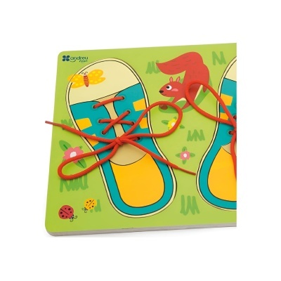 Puzzle "Ata os teus sapatos"