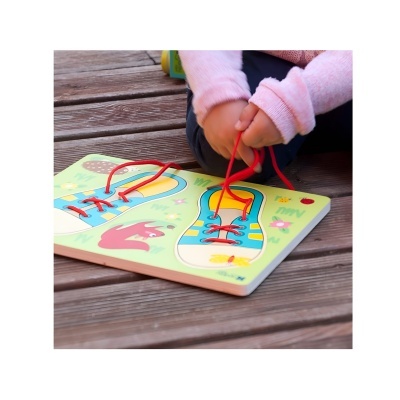 Puzzle "Ata os teus sapatos"
