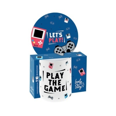 Caneca branca com desenhos e texto relacionado a jogos video