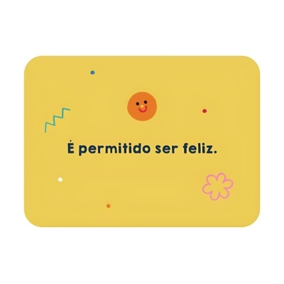 Tapete amarelo com texto positivo e ilustrações coloridas