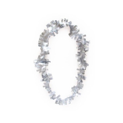 Colar de plástico prateado