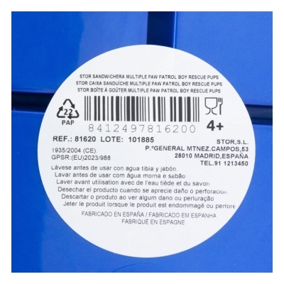 Etiqueta redonda branca com código de barras e texto em várias línguas