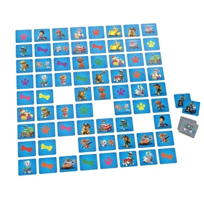 Cartas de memória da Patrulha Canina com imagens coloridas e padrões sobre fundo azul
