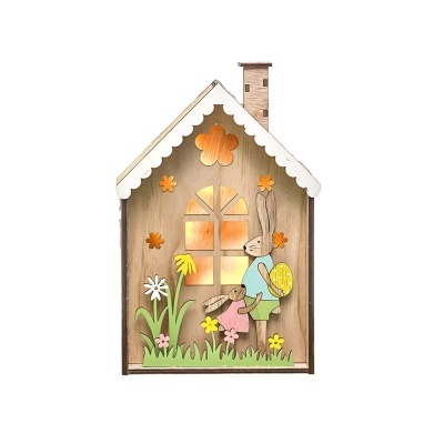 Casa em Madeira com Luz Led Páscoa