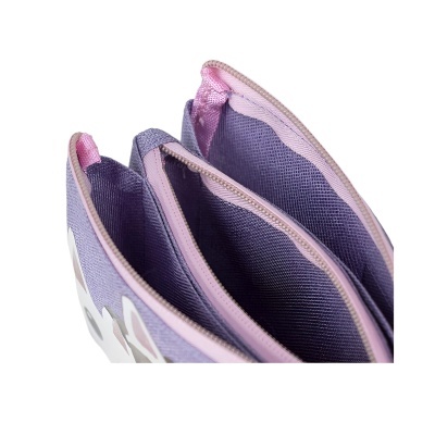 Carteira roxa com três compartimentos e fechos de correr cor-de-rosa