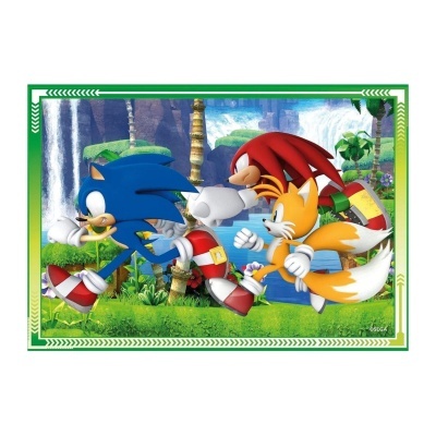 Ilustração de Sonic, Knuckles e Tails a correr num cenário natural com moldura verde
