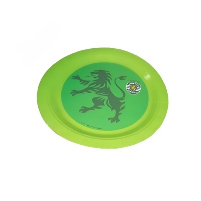 Prato descartável verde com leão e logo do Sporting CP