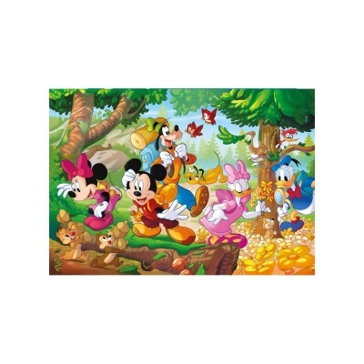 Desenho colorido de personagens da Disney numa floresta