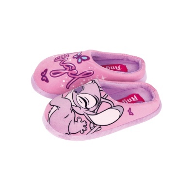 Pantufas cor-de-rosa com desenho de personagem de desenho animado e texto 'Pim'
