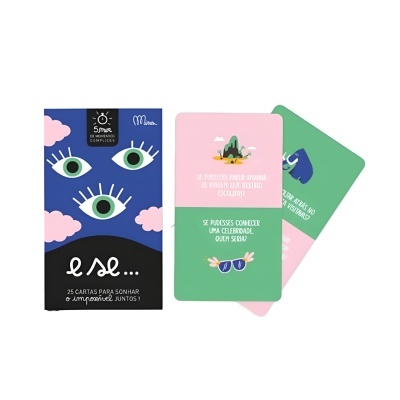 Conjunto de cartas coloridas e caixa azul com olhos e nuvens cor-de-rosa