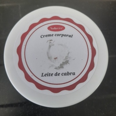 Creme corporal leite de cabra