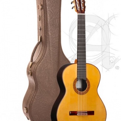 Alhambra Mengual & Margarit Flamenca