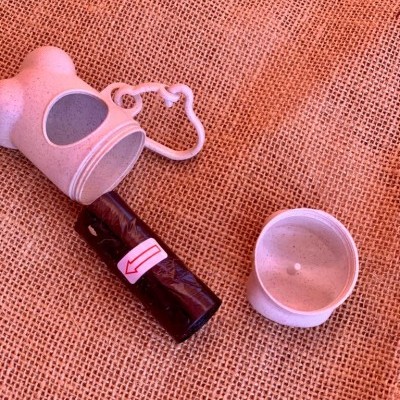 Dispensador de sacos para cães