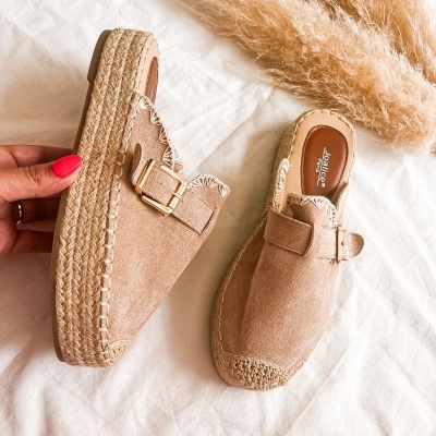 CHINELO FECHADO CORDA