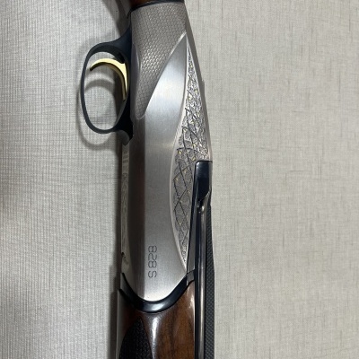 BENELLI 828S