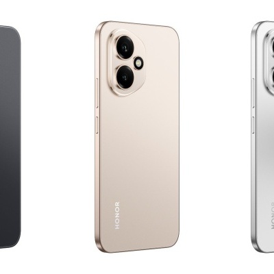 Três smartphones HONOR em preto, dourado e prateado com câmaras duplas